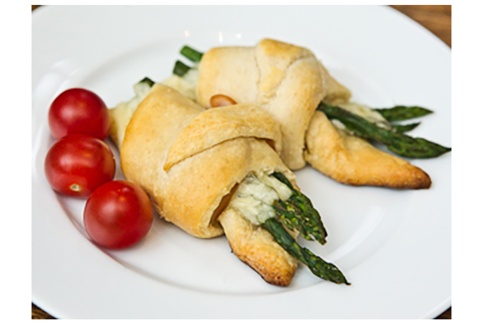Asparagus can be a toddler veggie too, with this fun to make and fun to eat recipe for your toddler. Look for the whole wheat crescent rolls in your supermarket.