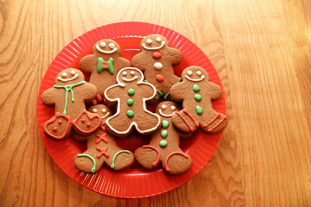 Traditional Gingerbread Cookies Recipe - SavvyMom