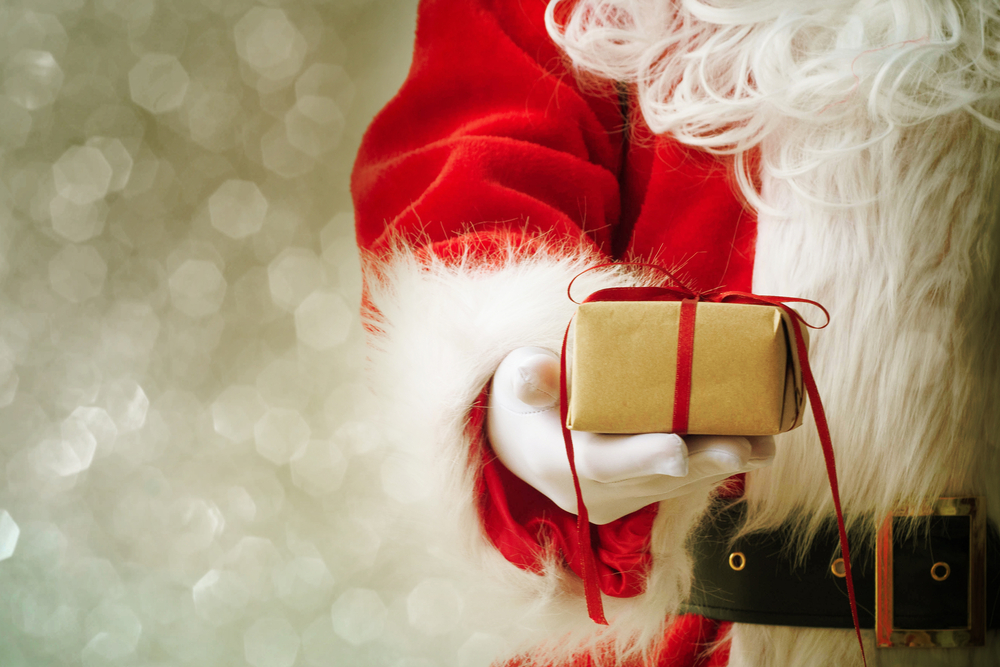Share the magic with your kids this season with some great ways to connect with or email Santa before the big day.