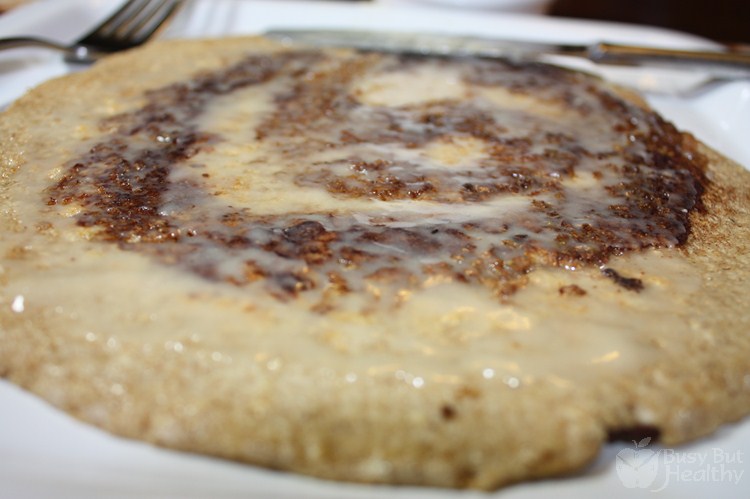 cinnamon-roll-protein-pancake-4-750