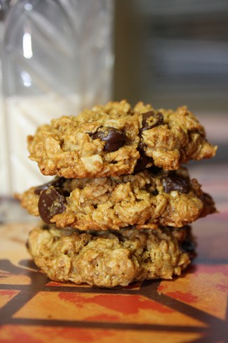 oatmeal-chocolate-chip-cookies-2-Copy
