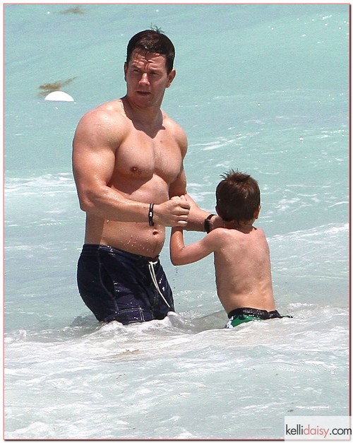 Mark Wahlberg And Family Enjoying At Day At The Beach 'Pain And Gain' actor Mark Wahlberg and wife Rhea Durham enjoying Easter Sunday at the beach with their son Michael in Miami, Florida on April 8, 2012...