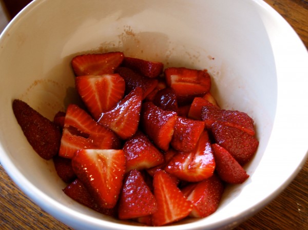 strawberrie-with-balsamic-vinegar1-e1334758548266 strawberrie-with-balsamic-vinegar1-e1334758548266