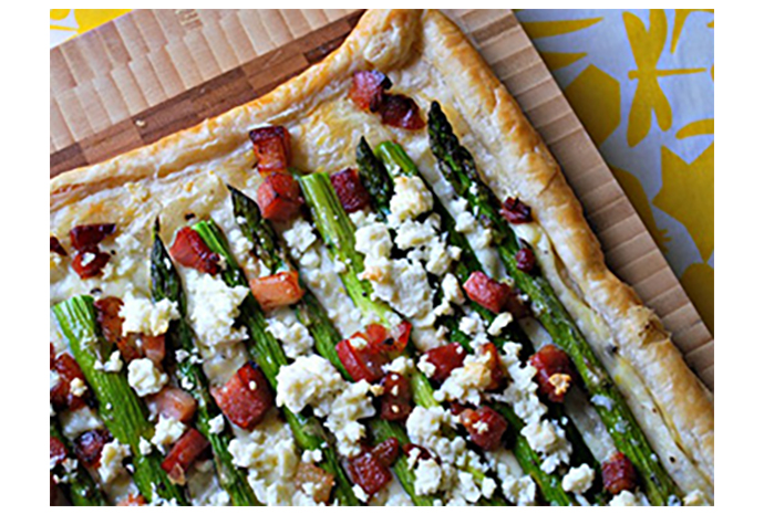 Save the pizza take-out for another day, and whip up this quick-to-assemble asparagus tart that's bursting with flavour thanks to the blanket of lemon bechamel tucked beneath the asparagus, pancetta and feta. Serve with a crisp green salad for an easy dinner or tasty midday brunch. 