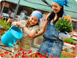 mother_daughter_gardening_brand_pho_en mother_daughter_gardening_brand_pho_en