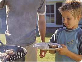 BBQ_father_son_13436_EN BBQ_father_son_13436_EN