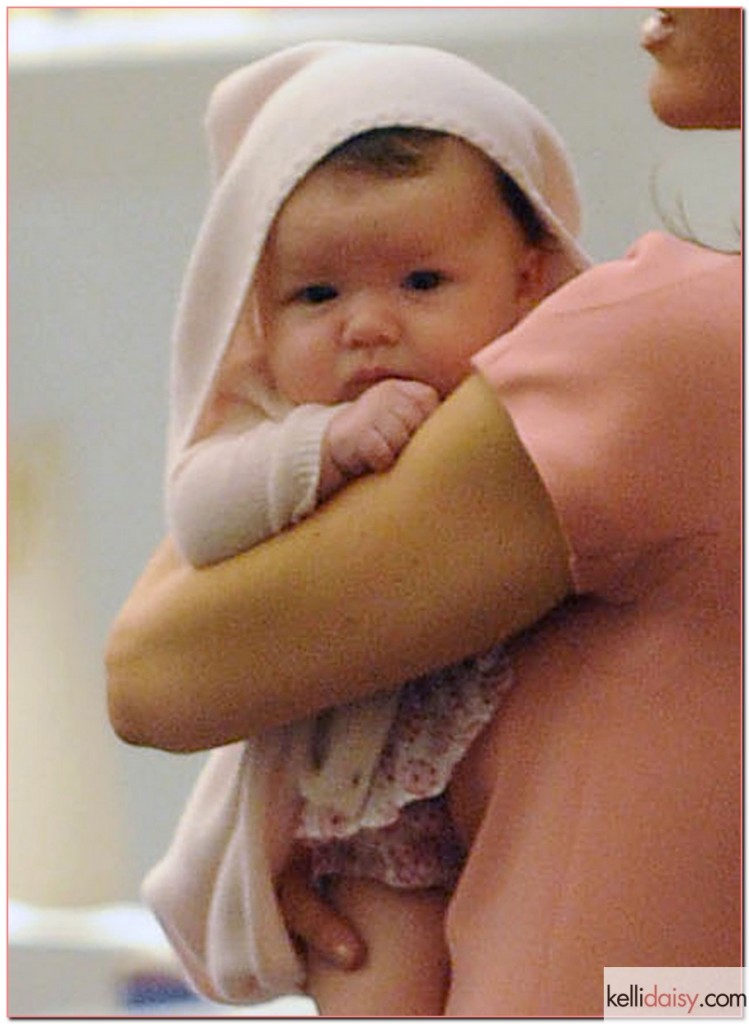 7888306 Victoria Beckham continued her day of shopping with baby Harper Seven in the Soho area of New York City, New York on September 15, 2011.  The designer mom visited the Marc Jacobs store and Isabel Marant. It looked like she changed Harpers diaper in the store on a couch before heading back to the car. FameFlynet, Inc. - Santa Monica, CA, USA - +1 (818) 307-4813