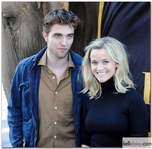 'Water For Elephants' Sydney Photocall (USA ONLY) 50653285 05-06-11 Sydney, Australia
Robert Pattinson & Reese Witherspoon at the 'Water For Elephants' photocall at Luna Park in Sydney. Also in attendance was director Francis Lawrence...
Non-Exclusive Pix by Flynet ©2011
818-307-4813 Nicolas
310-869-0177 Scott FameFlynet, Inc - Beverly Hills, CA, USA - +1 (818) 307-4813