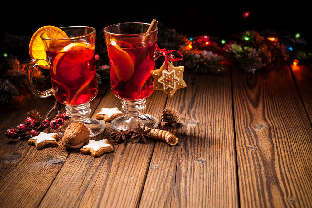 Food & Drink Guidelines From how much alcohol to purchase to how many snacks to make for your party, we've got everything you need to know.
