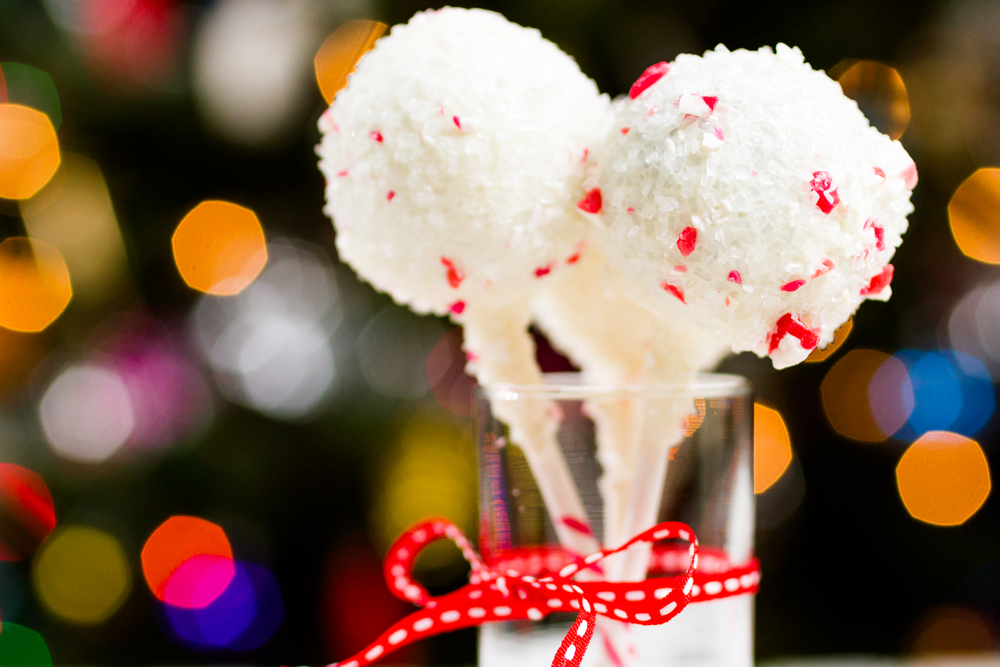 Peppermint Cake Pops