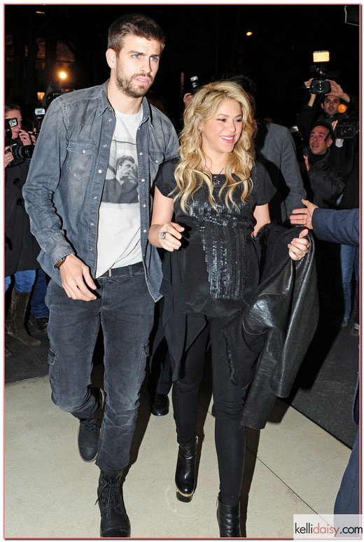 Shakira Attends Her Father's Book Presentation 50990640 Pregnant Columbian singer Shakira and her boyfriend Gerard Pique attend the presentation of the book 'The Wind And Random' written by William Mebarak (Shakira's father), in Barcelona, Spain on January 14, 2013. FameFlynet, Inc - Beverly Hills, CA, USA - +1 (818) 307-4813 RESTRICTIONS APPLY: USA/AUSTRALIA ONLY