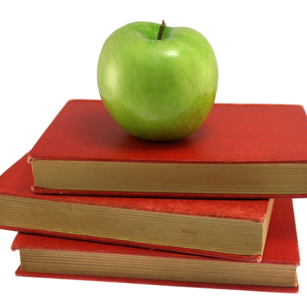 apple-and-books-school