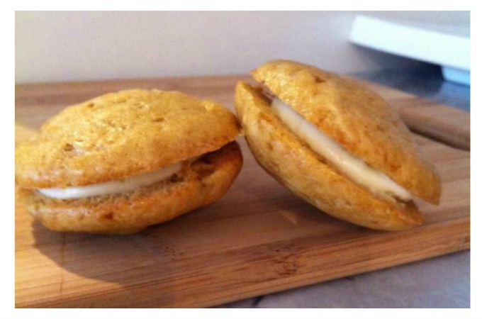 banana-whoopie-pies