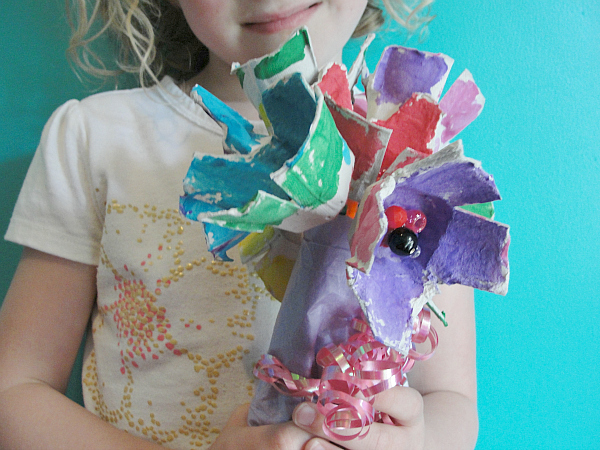 egg-carton-flower-bouquet