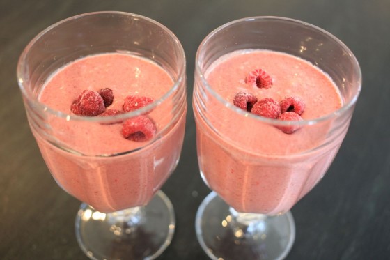 nutella-raspberry-smoothie1-e1368021479844