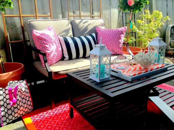 Colorful-Patio-Decorating