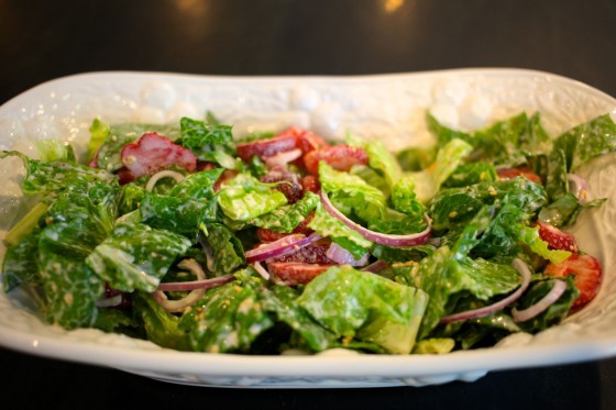 strawberry-romaine-salad1-e1369916446740