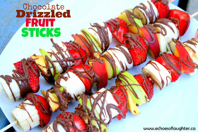 ChocolateDrizzledFruitSticks2