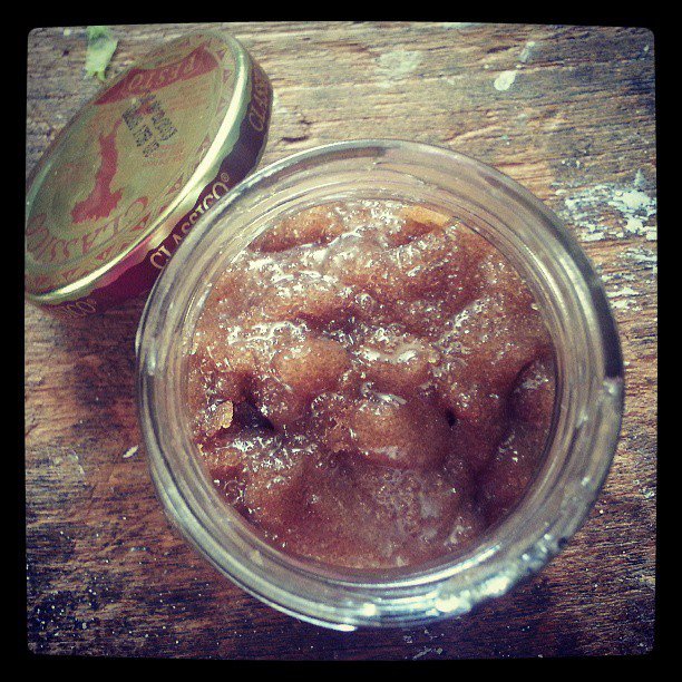 brown-sugar-facial-scrub-recipe