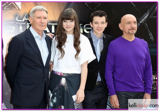 'Ender's Game' - Paris Photocall 51223261 Celebrities attend the 'Ender's Game' Photocall at the Mandarin Hotel in Paris on October 2, 2013 in Paris, France. Celebrities attend the 'Ender's Game' Photocall at the Mandarin Hotel in Paris on October 2, 2013 in Paris, France.
Pictured: Harrison Ford, Hailee Steinfeld, Asa Butterfield, Ben Kingsley FameFlynet, Inc - Beverly Hills, CA, USA - +1 (818) 307-4813 RESTRICTIONS APPLY: USA ONLY