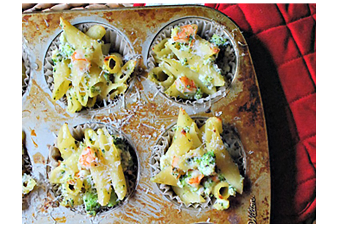 Mini Pasta, Shrimp and Broccoli Casseroles