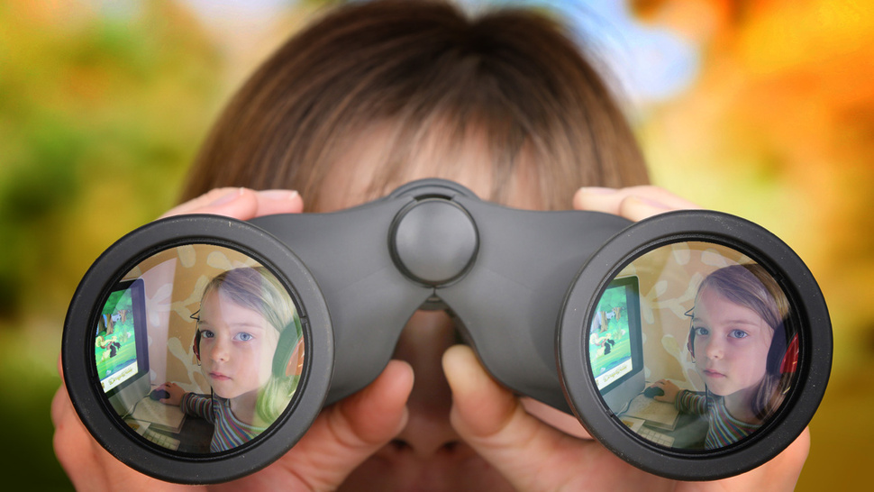 snooping snooping