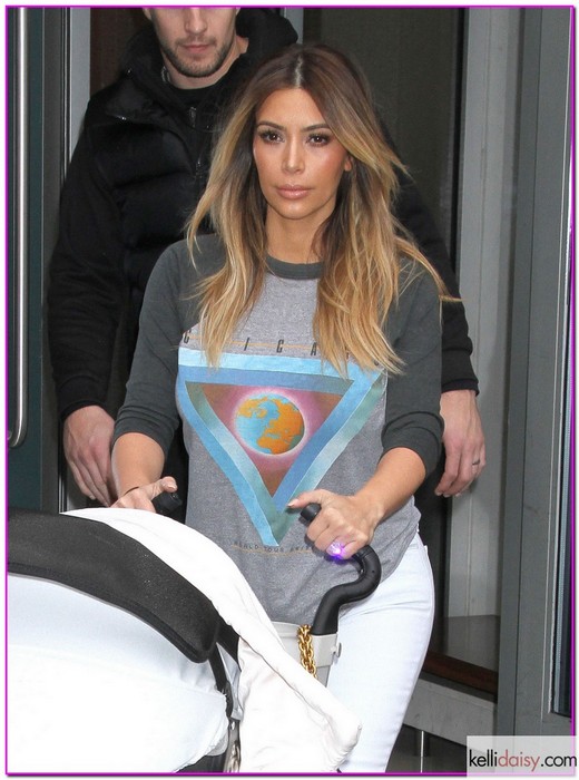 51273237 Reality star and new mom Kim Kardashian does some shopping with her daughter North on November 26, 2013 in New York City, New York. FameFlynet, Inc - Beverly Hills, CA, USA - +1 (818) 307-4813
