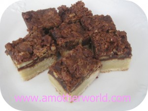 caramel-pecan-cookie-bars-300x225