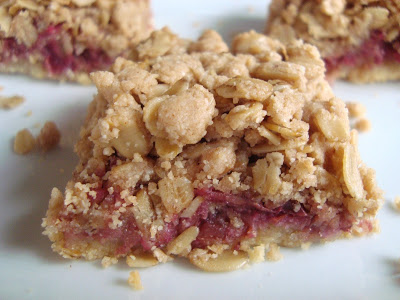 cranberryalmondcrumblesquares