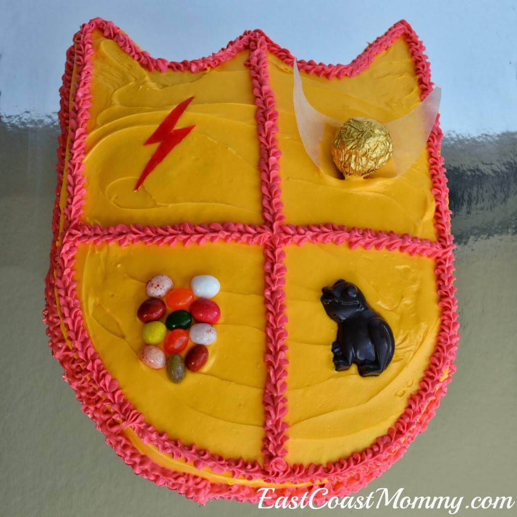 harrypottercake_crest_withwatermark