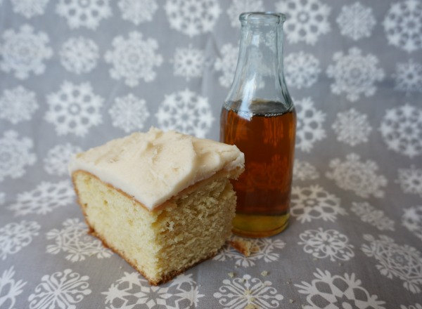 maple-syrup-cake-horz1 maple-syrup-cake-horz1