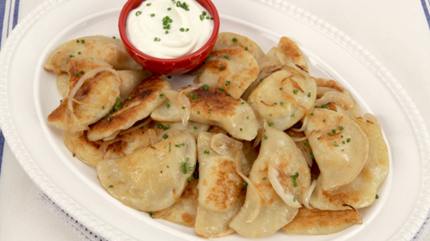 perogy_dinner-thumb-610xauto-177429 perogy_dinner-thumb-610xauto-177429