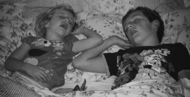 sleepingsiblings