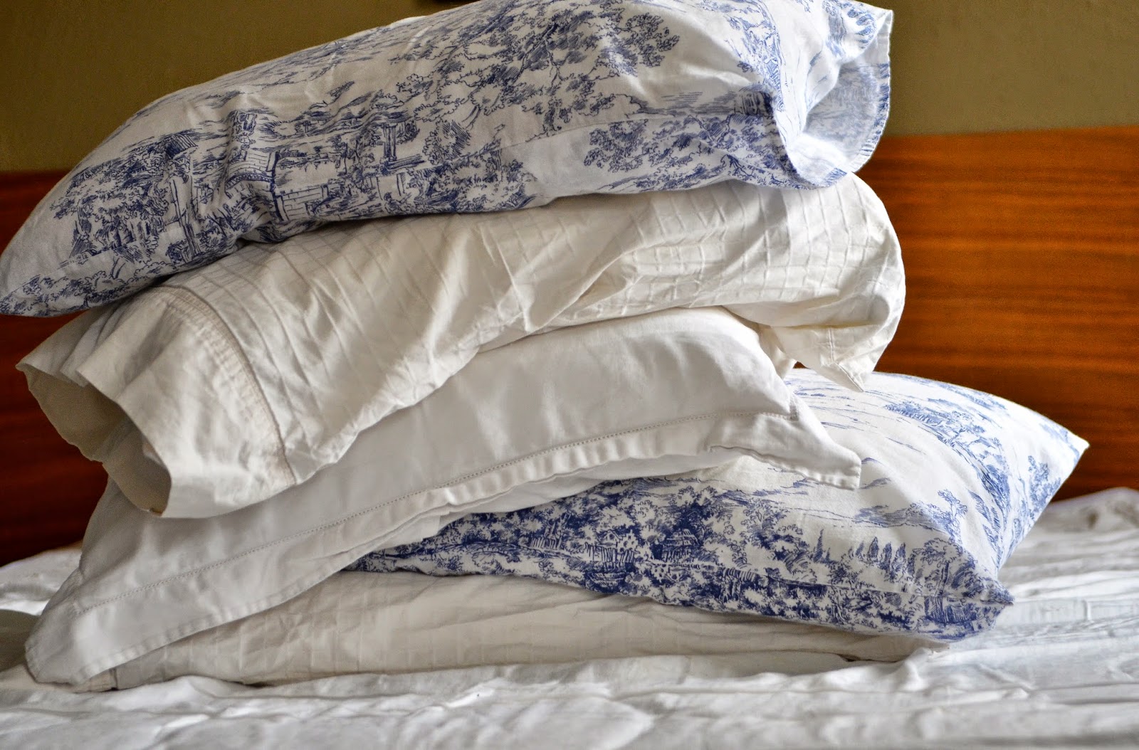 Do You Iron Your Sheets? SavvyMom