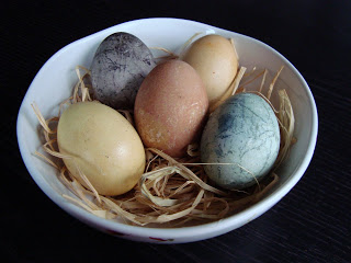 naturallydyedeggs