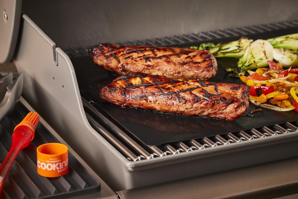 BBQ Gadgets Grilling Mat - SavvyMom