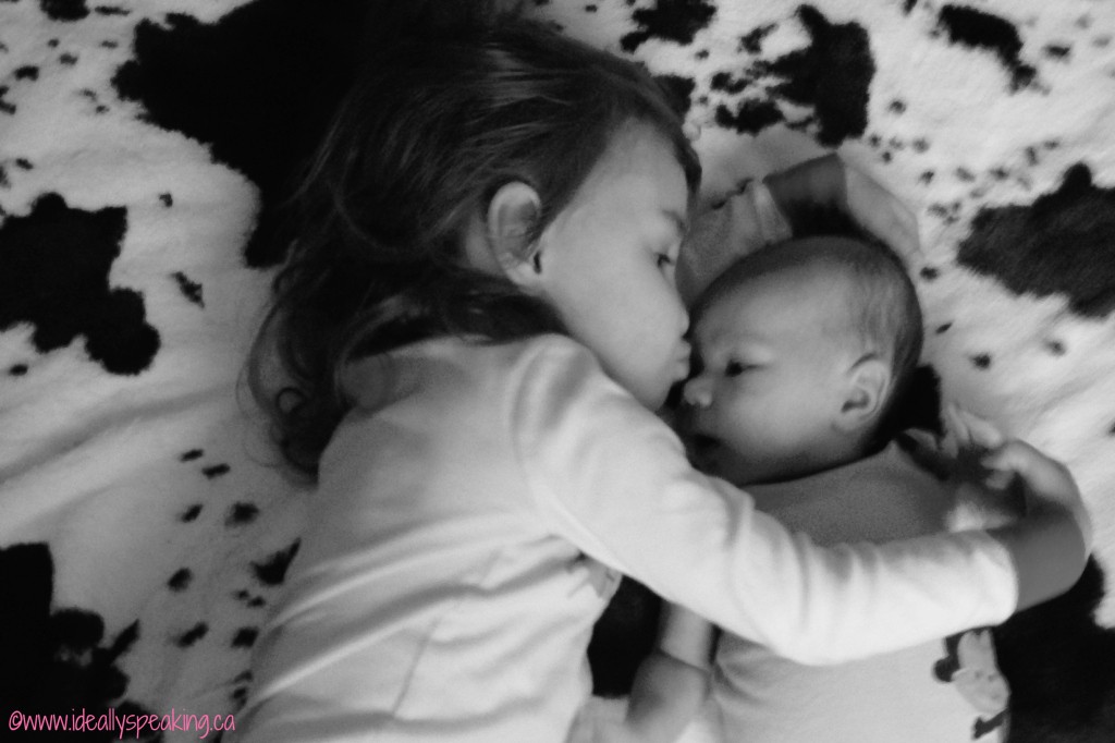 Lilly-Kissing-Cole-1024x682 Lilly-Kissing-Cole-1024x682