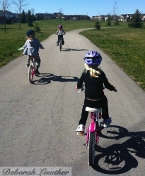 Lowthergirlsbiking