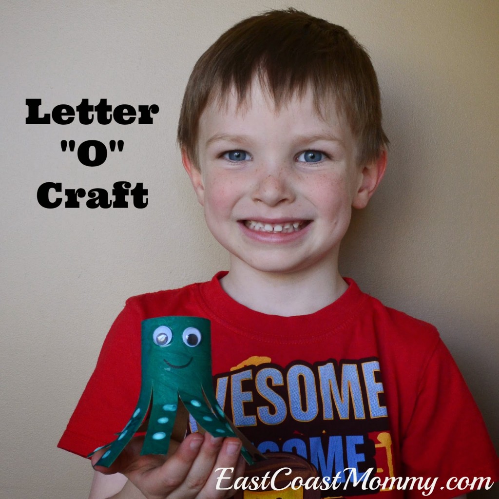 letterOCraft_toiletrolloctopus letterOCraft_toiletrolloctopus