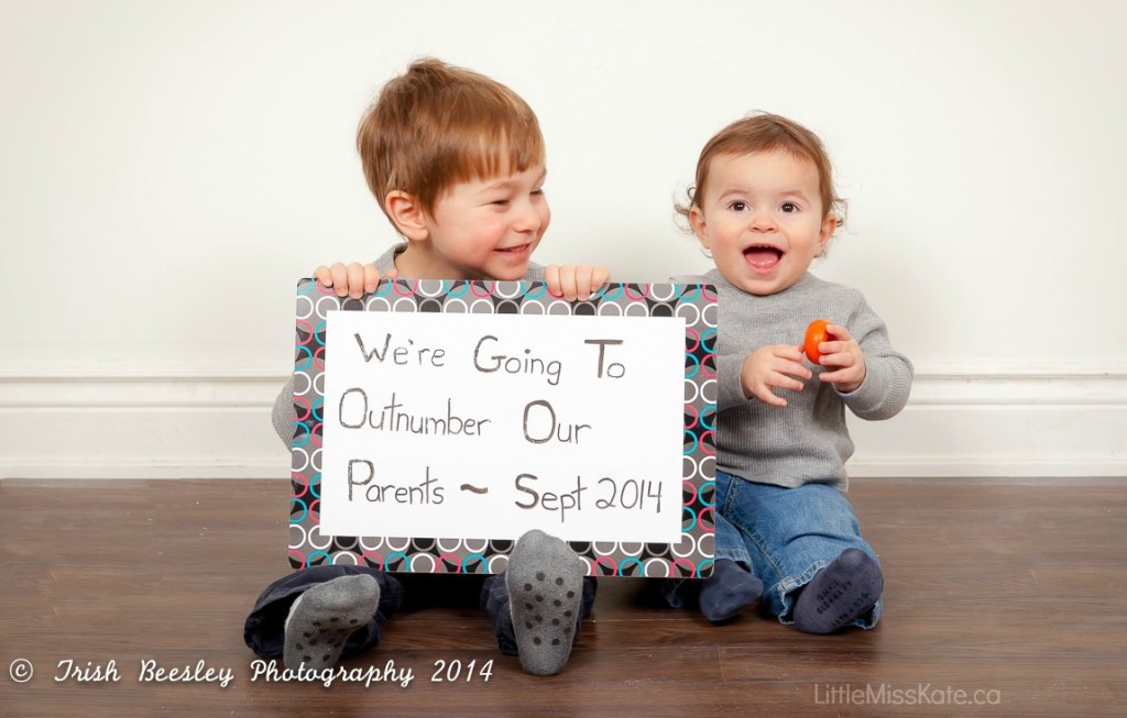 pregnancy-announcement-sign