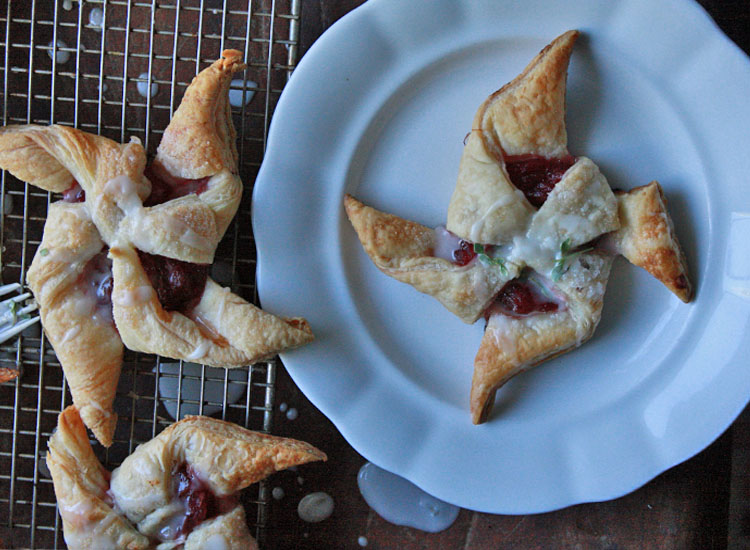 rhubarbpinwheel8 rhubarbpinwheel8
