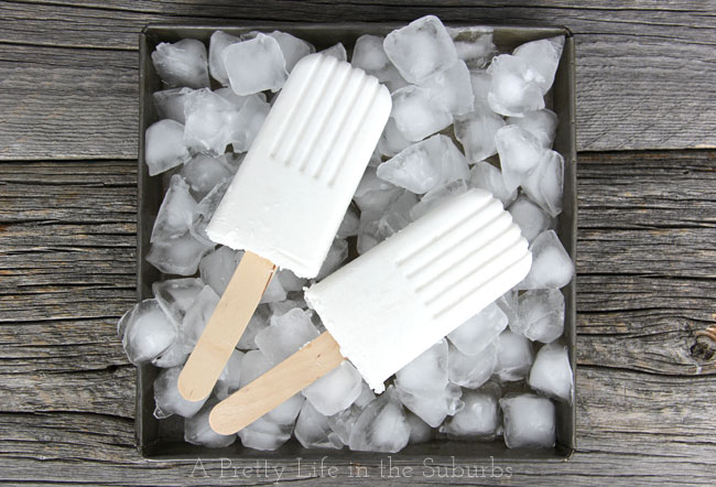 Coconut-Popsicles-2-A-Pretty-Life1