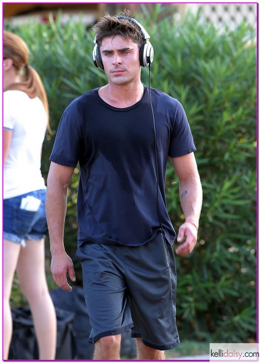 51506262 Actor Zac Efron filming scenes on the set of 'We Are Your Friends' in Los Angeles, California on August 19, 2014. Zac was happy to get back to work after spending most of the summer with his rumored girlfriend Michelle Rodriguez in Ibiza, Spain. FameFlynet, Inc - Beverly Hills, CA, USA - +1 (818) 307-4813