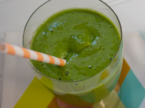 Kiwi-Avocado-Smoothie-3-1