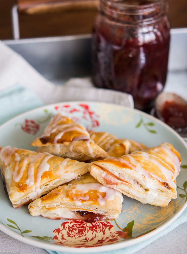 jam-turnovers-crop jam-turnovers-crop