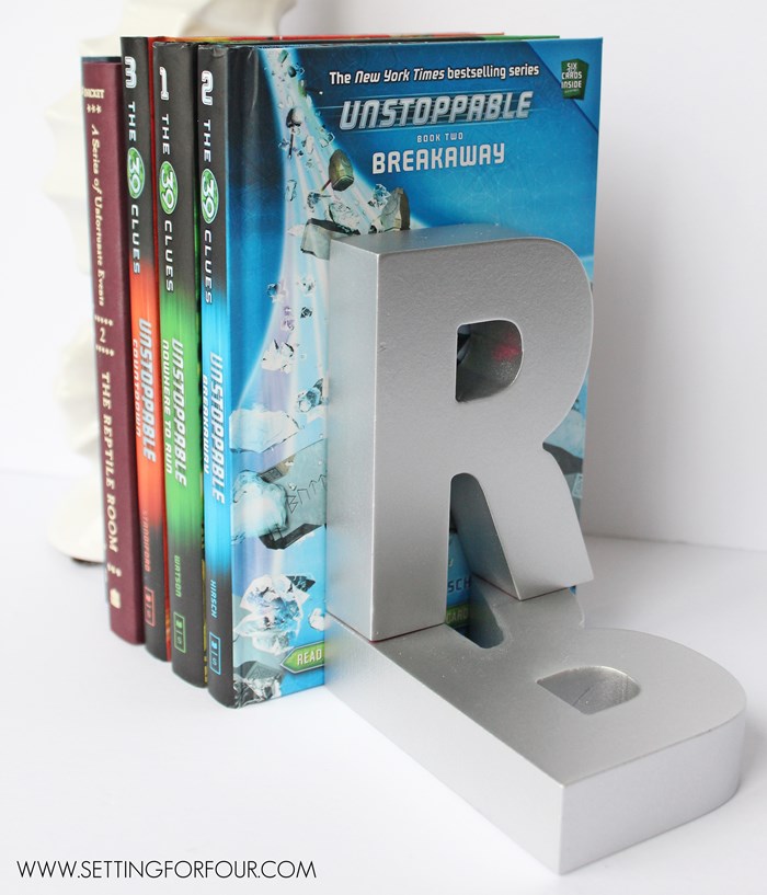 painted-monogram-bookends1