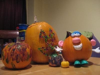 HalloweenKidPumpkins