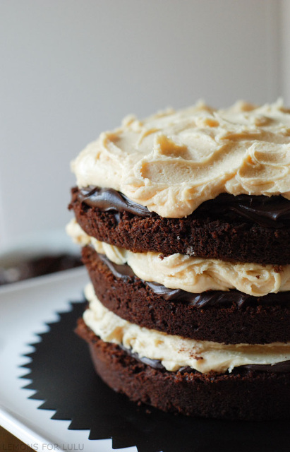 Pumpkin-Chocolate-Cake-with-Caramel-Buttercream