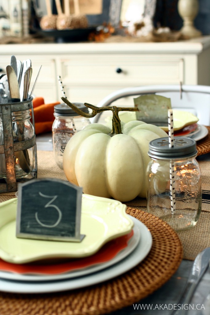 farmhouse-fall-dining-room-table