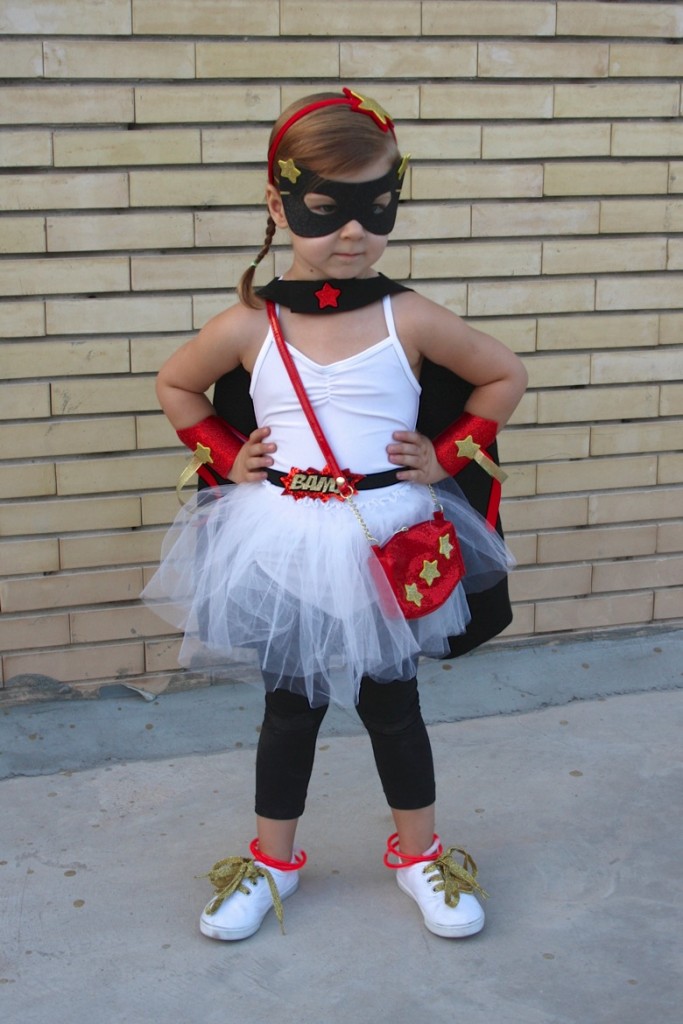 DIY-No-Sew-Supergirl-Costume DIY-No-Sew-Supergirl-Costume